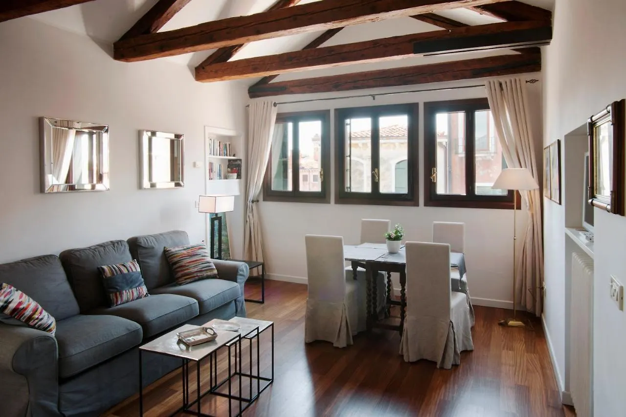 Palazzetto San Marco Daire Venedik