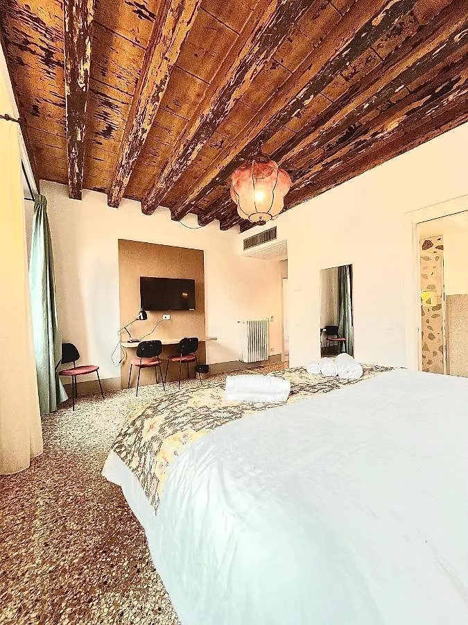 Apartamento Tra San Marco E Rialto Venecia