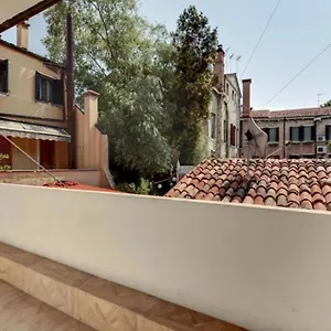 Apartamento Traditional With Terrace, Venecia